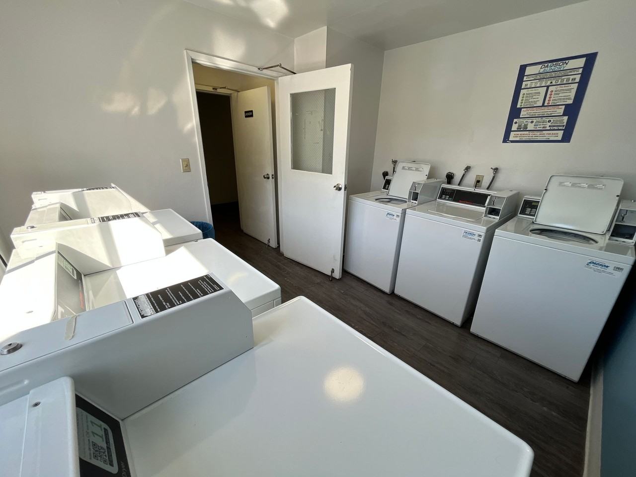 2039 North Las Palmas Ave - Photo 6 of 19