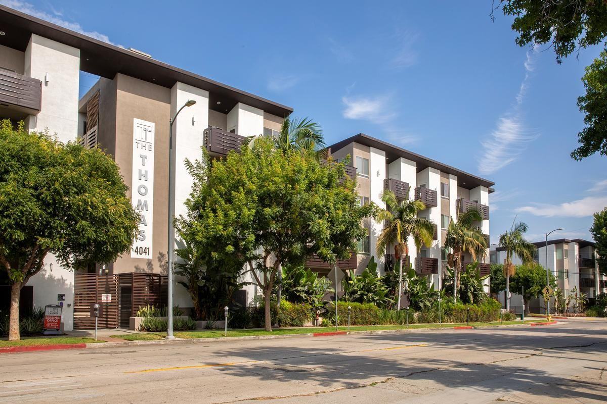 4121 Radford Avenue - Photo 2 of 5