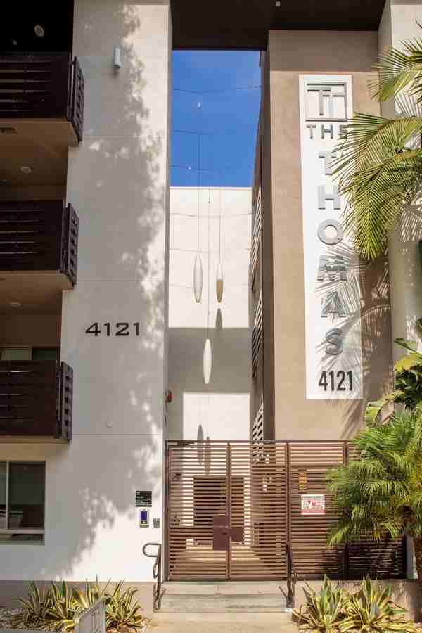 4121 Radford Ave - Photo 2 of 50