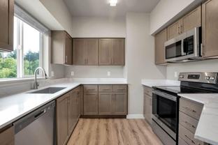 480 Ne 31st St - Photo 1 of 1