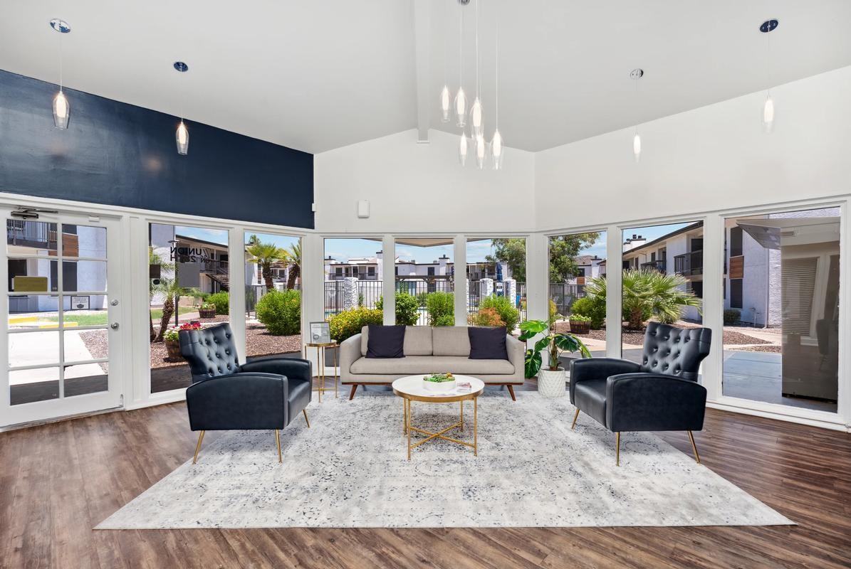 11821 North 28th Drive - Photo 2 of 22