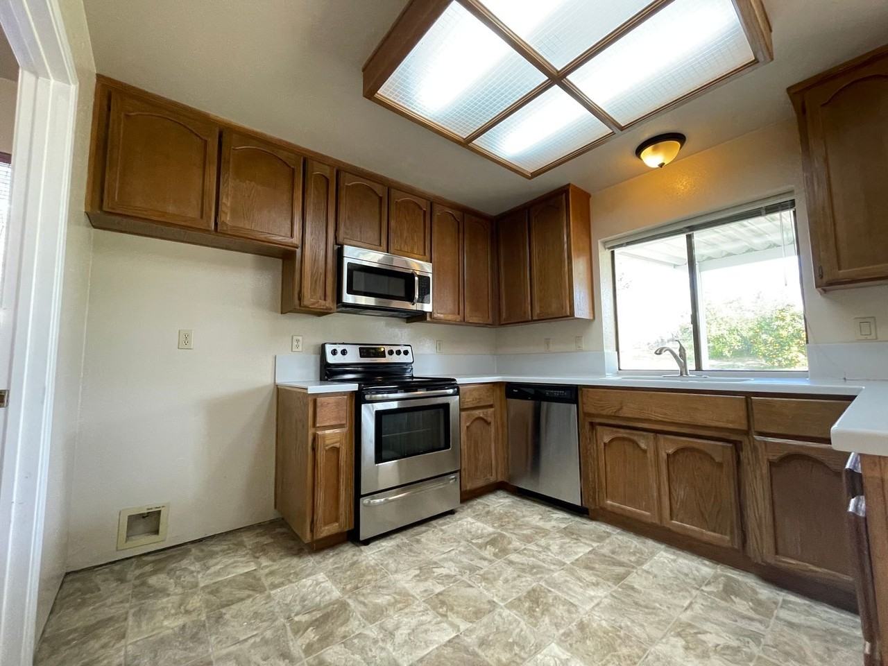 108 Ofria Dr - Photo 4 of 11