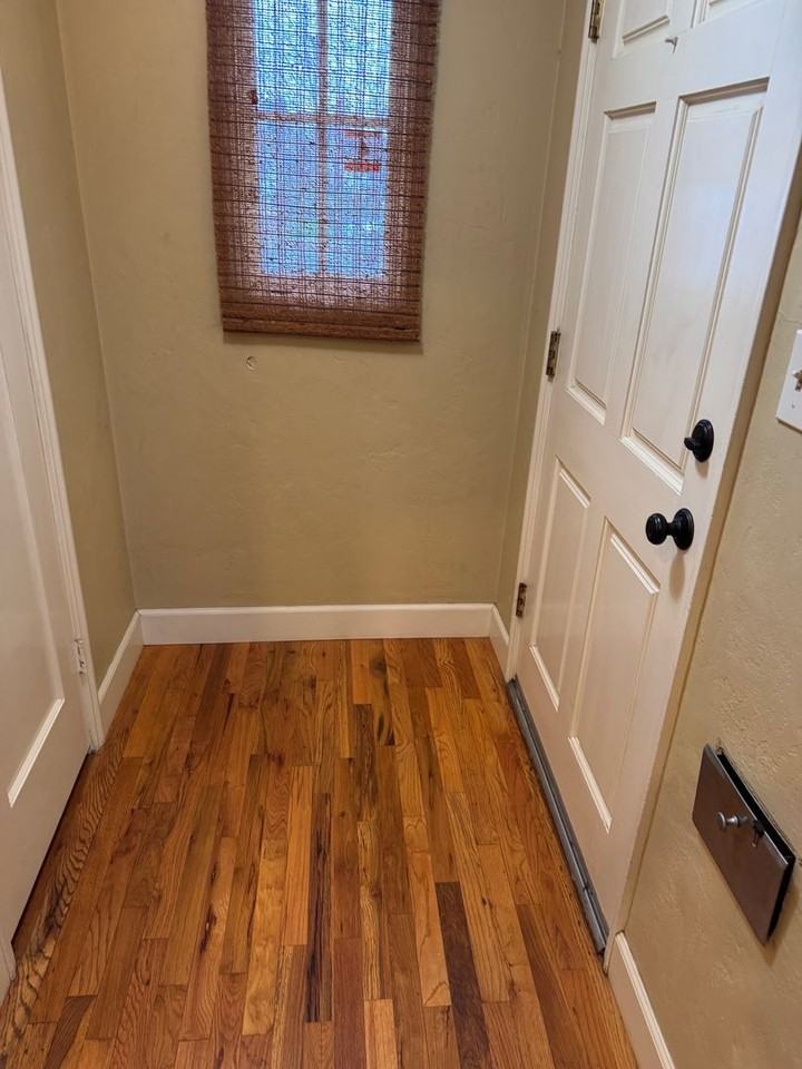 220 S Fairmont Ave - Photo 2 of 49