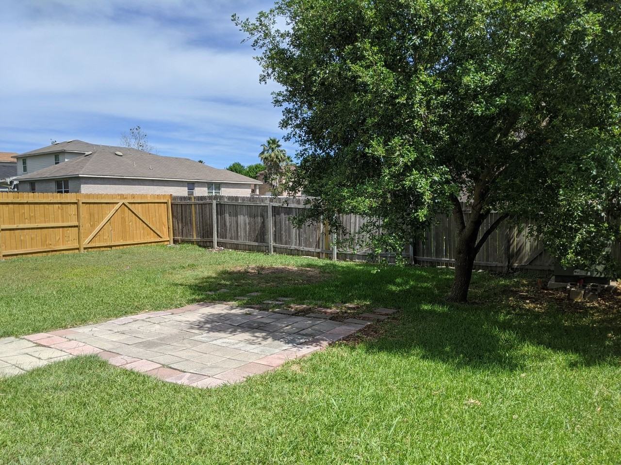 8163 Heights Vly - Photo 5 of 9