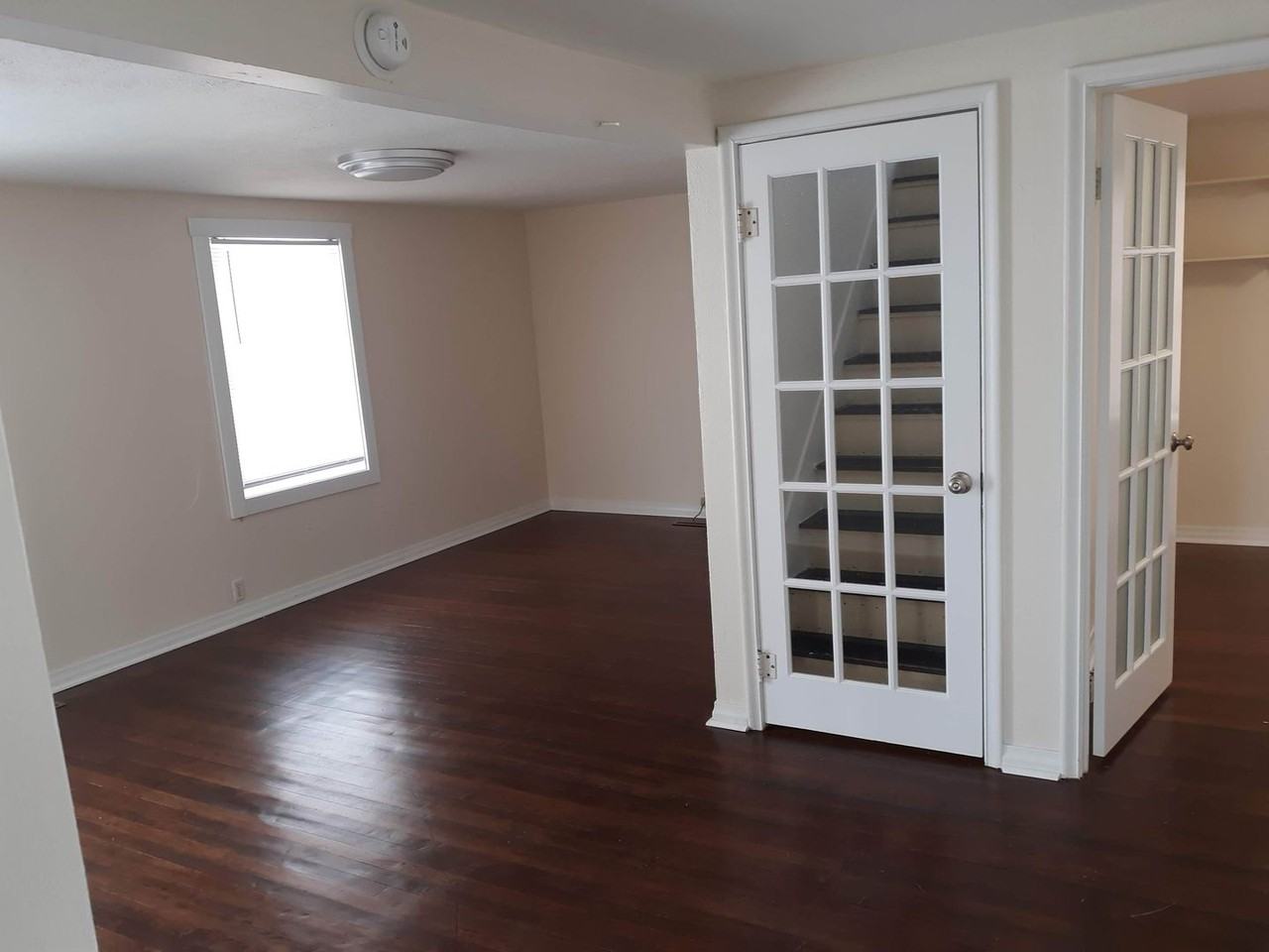 1014 Marston Ave - Photo 2 of 14