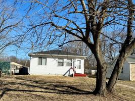 featured image of 4155 N Kitley Ave