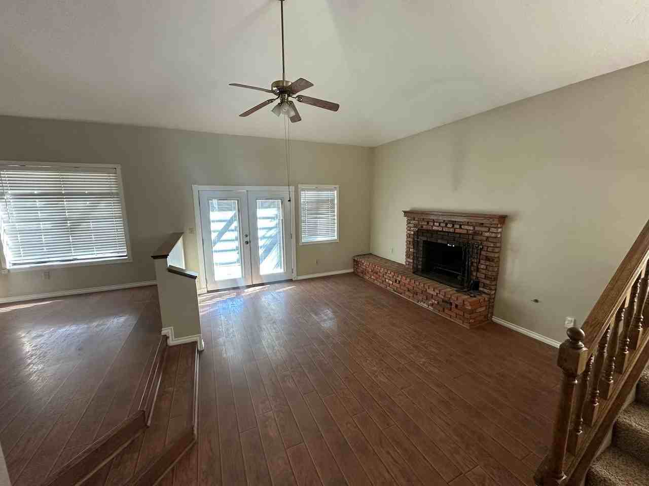 401 Tepatitlan Ct - Photo 2 of 24
