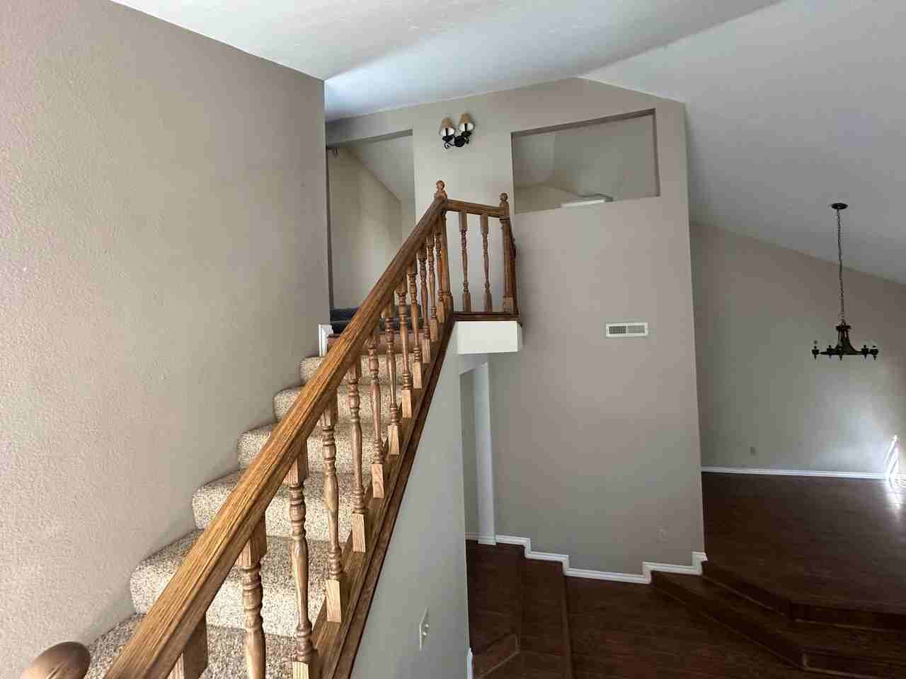 401 Tepatitlan Ct - Photo 3 of 24