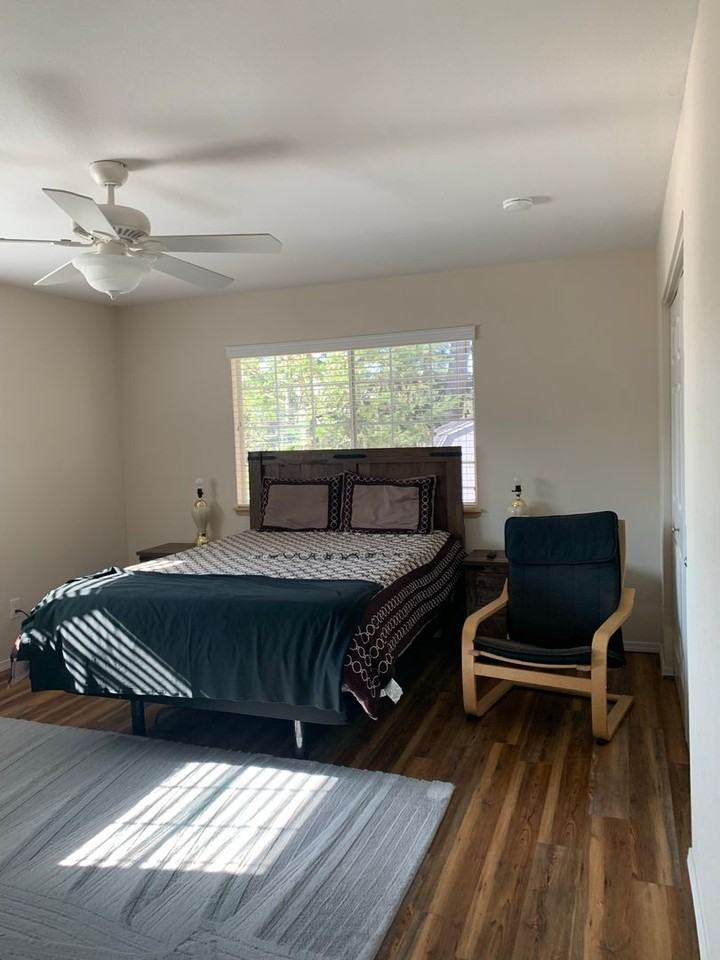 13660 S Park Dr - Photo 2 of 50
