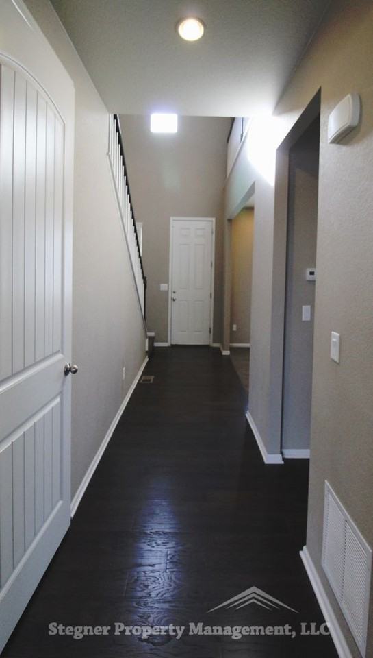 1108 103rd Ave - Photo 2 of 24