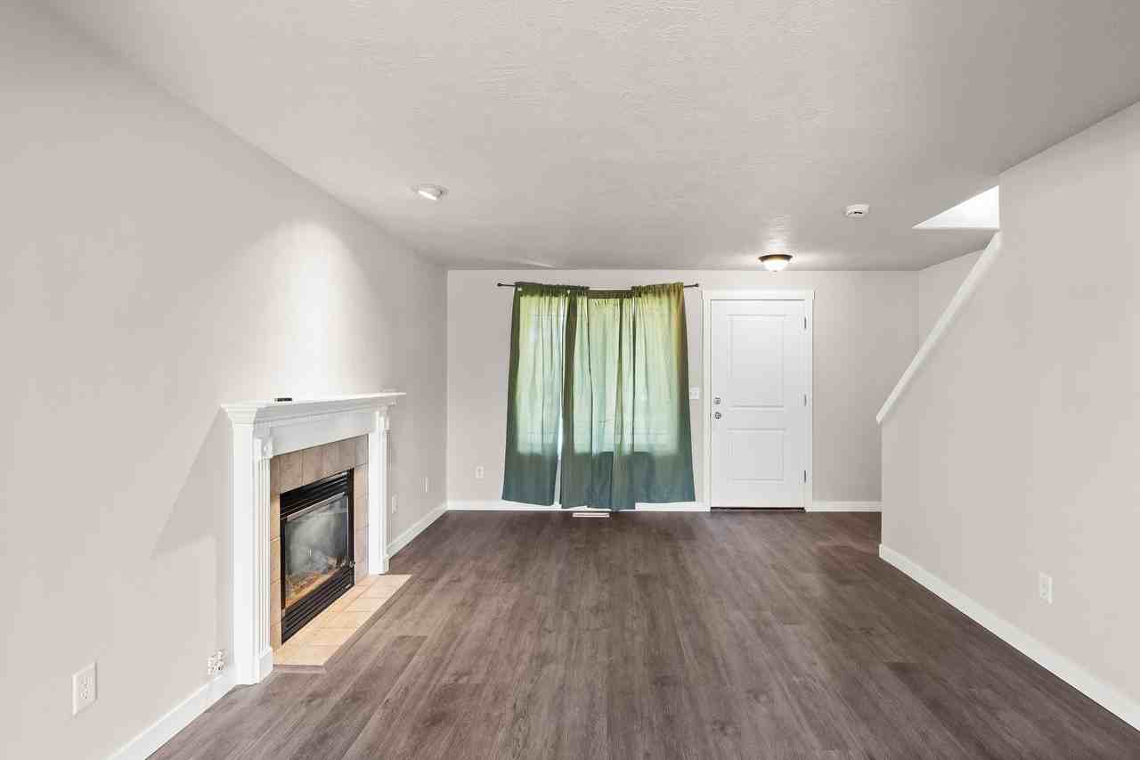 5649 Se 83rd Ave - Photo 6 of 19