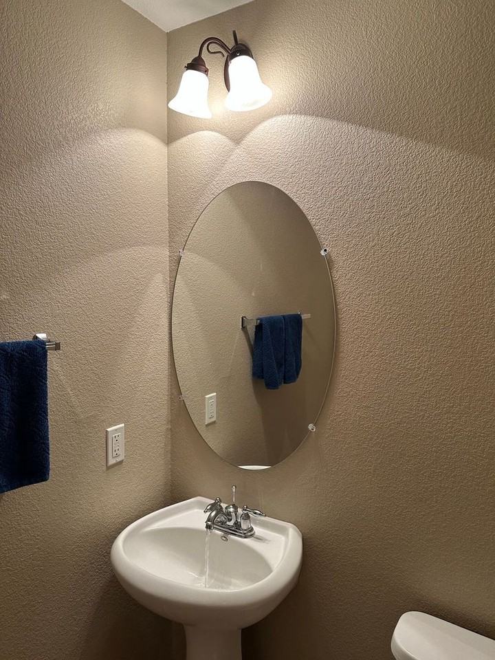 4019 Sparrow Rock St - Photo 6 of 24