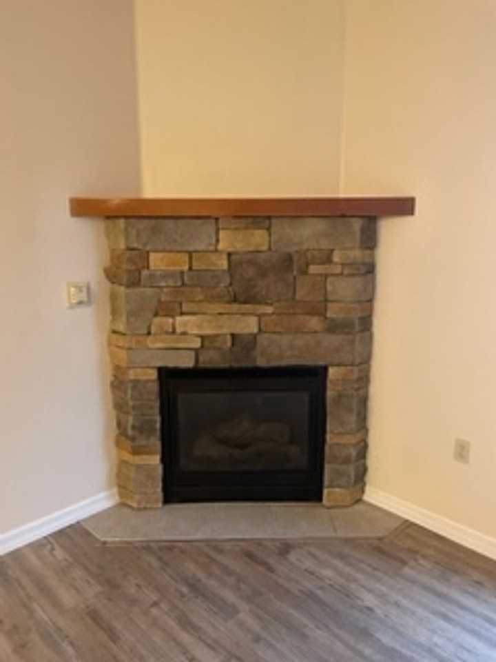 6227 Shiloh Ave #C - Photo 4 of 21