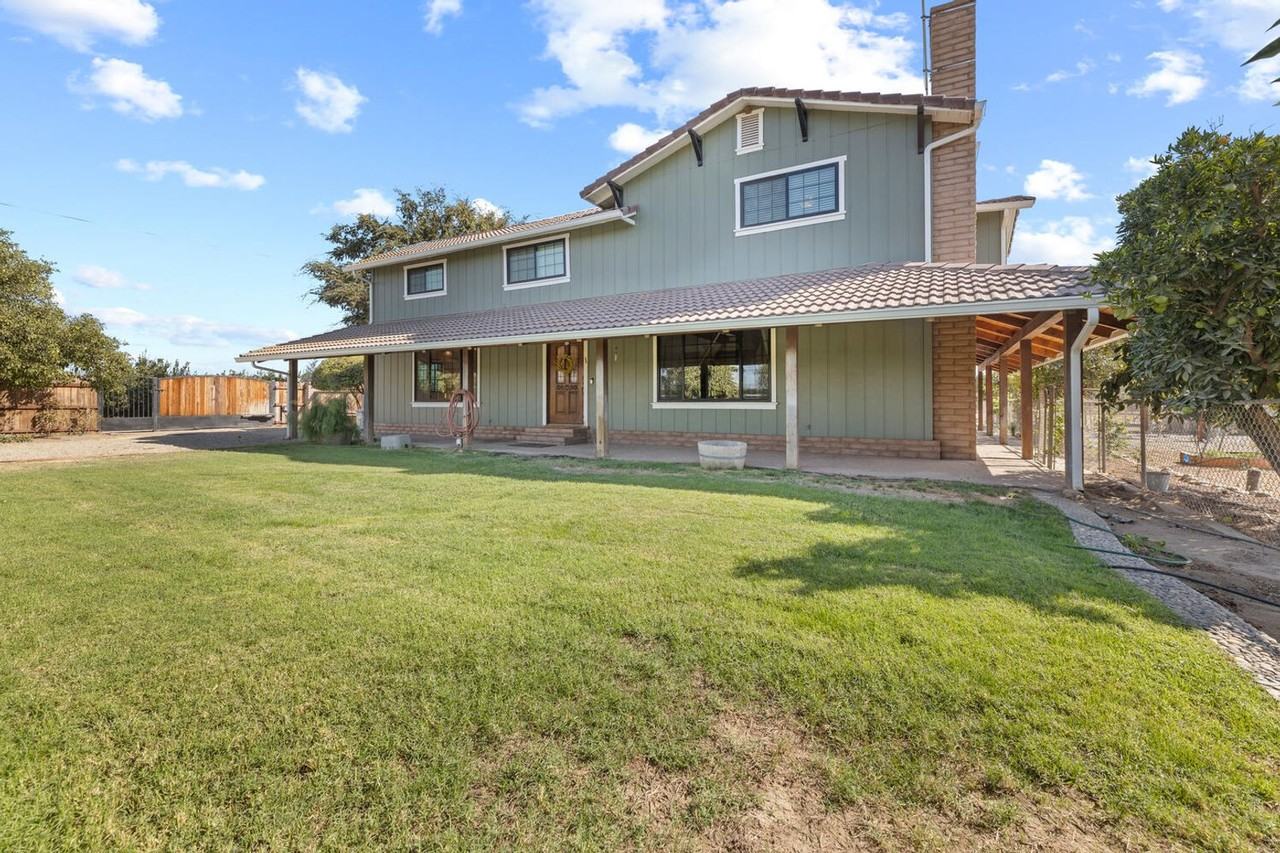 32492 Road 168 - Photo 3 of 50