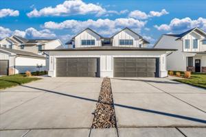 featured image of 12388 W Fennec St