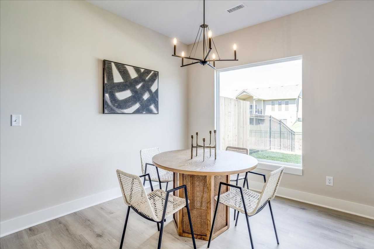 12388 W Fennec St - Photo 2 of 16