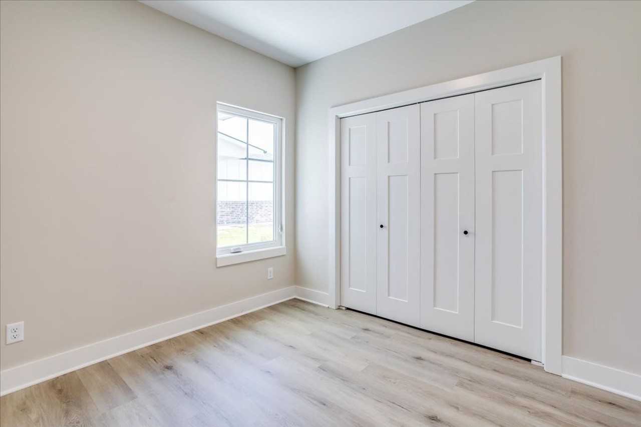 12388 W Fennec St - Photo 5 of 16