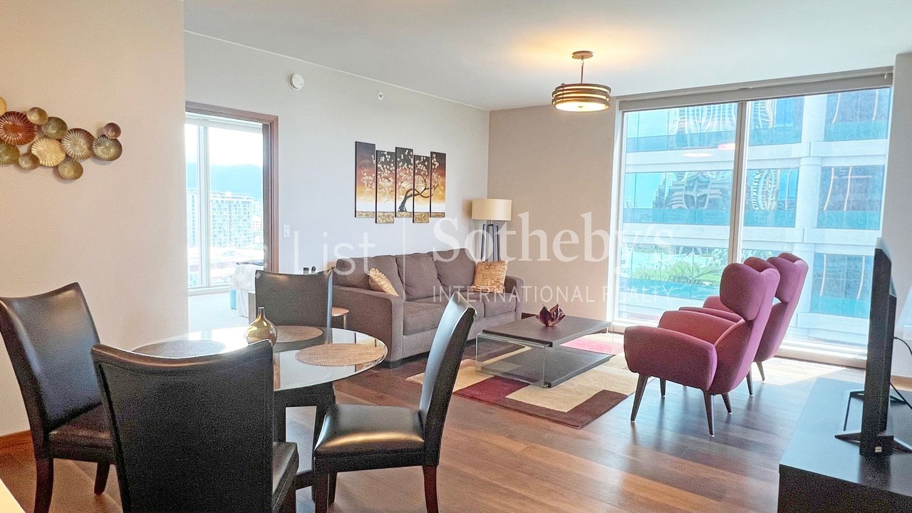 1555 Kapiolani Blvd #910 - Photo 4 of 25