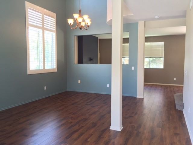 205 Venetia Way - Photo 4 of 10