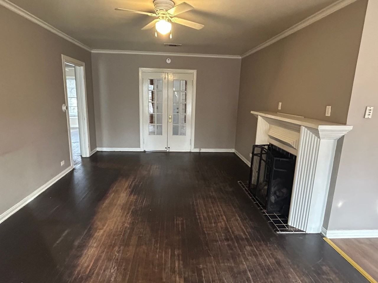 1014 Morningside Dr - Photo 3 of 10