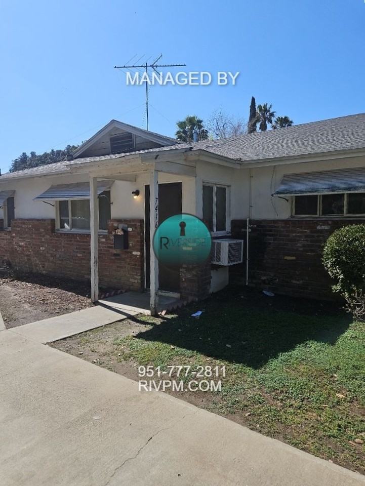 7416 Potomac St - Photo 2 of 20