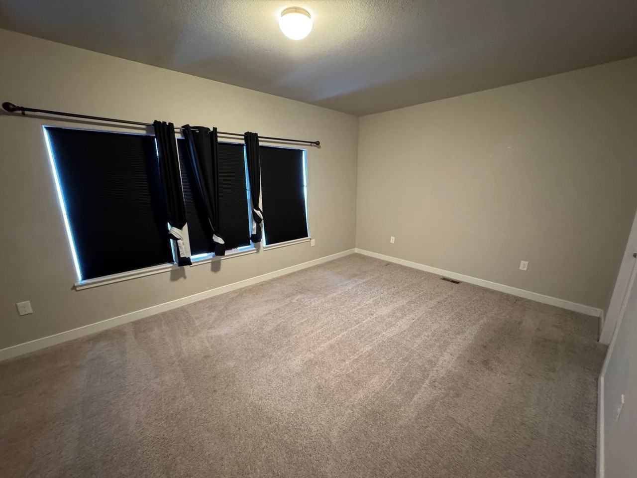 9731 Ambling Hts - Photo 7 of 17