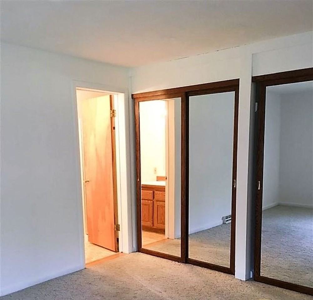 516 N Willson Ave - Photo 4 of 30