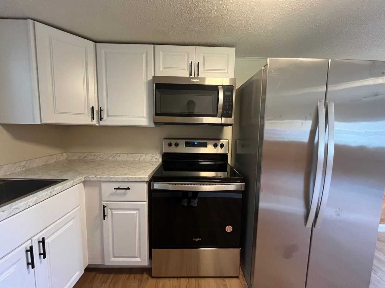13625 Se Rhine St - Photo 6 of 23