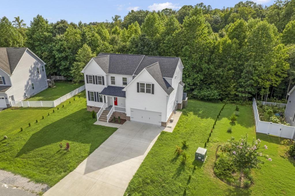 5924 Roland Smith Dr - Photo 2 of 25