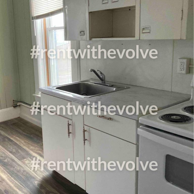 104 W High St - Photo 4 of 6