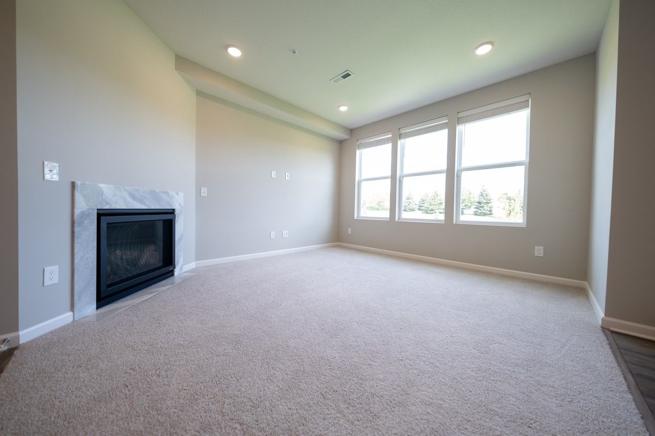 17937 Giants Way #1 - Photo 4 of 21