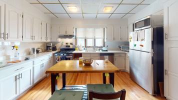 featured image of 60 Pinkert St #60