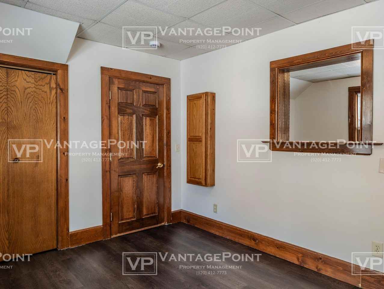 212 N Cecil St - Photo 2 of 16