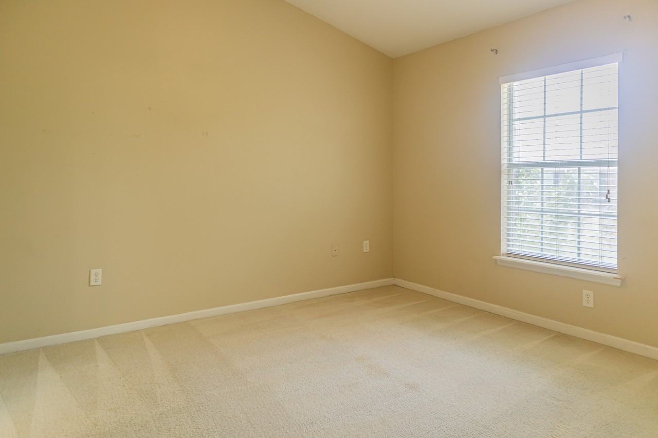 1629 Landau Rd - Photo 7 of 20