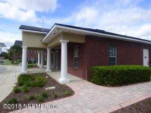 1629 Landau Rd - Photo 3 of 20