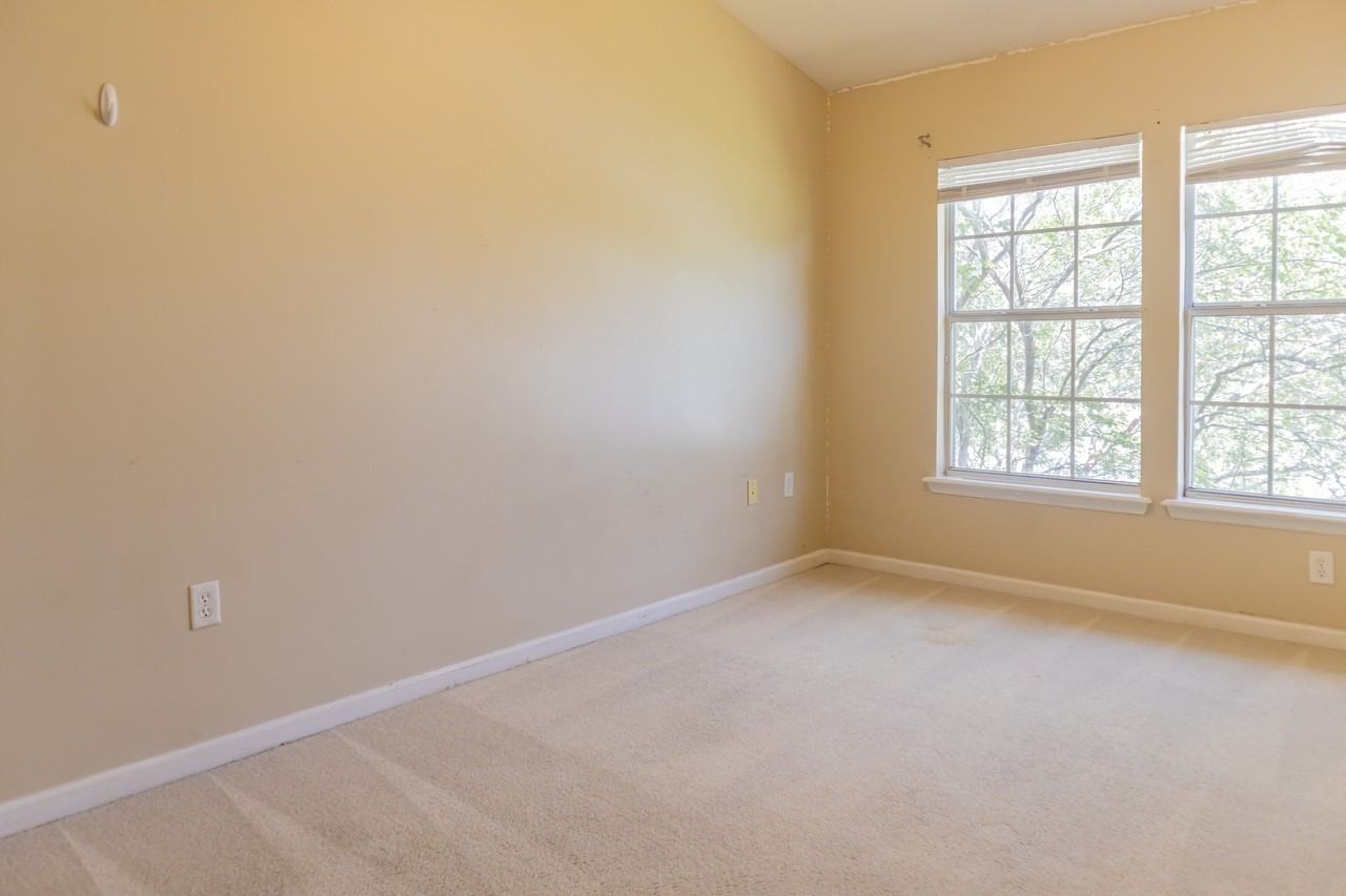 1629 Landau Rd - Photo 4 of 20