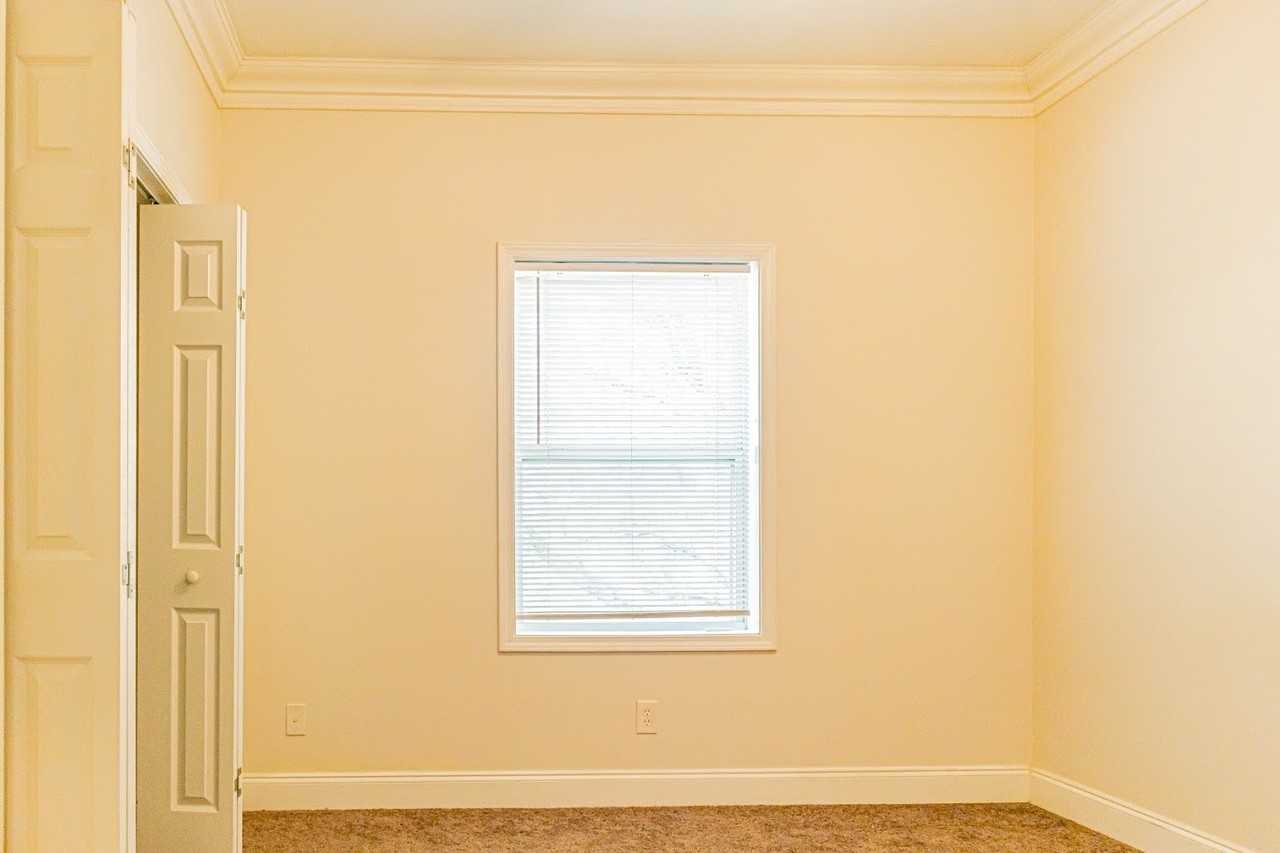 485 4th Ave S - Photo 3 of 26