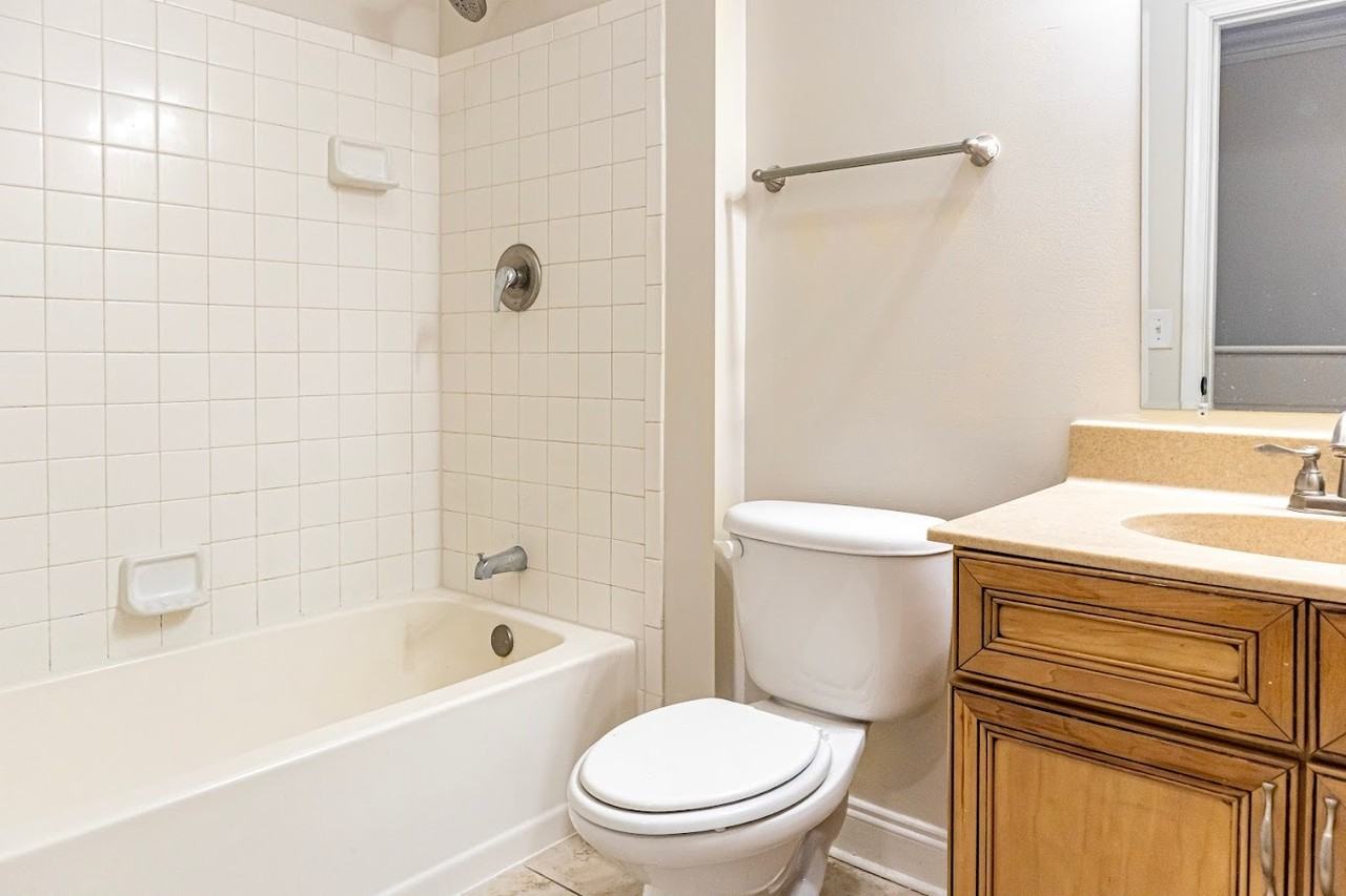 485 4th Ave S - Photo 5 of 26