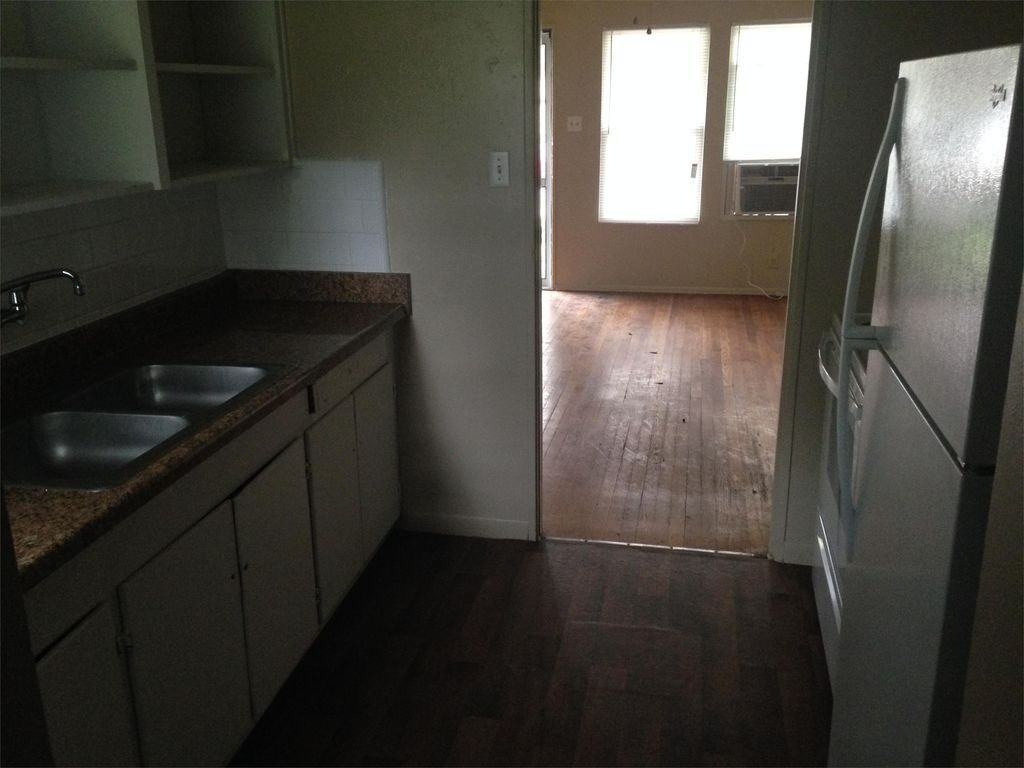 1021 Haynes St #1021 - Photo 2 of 11