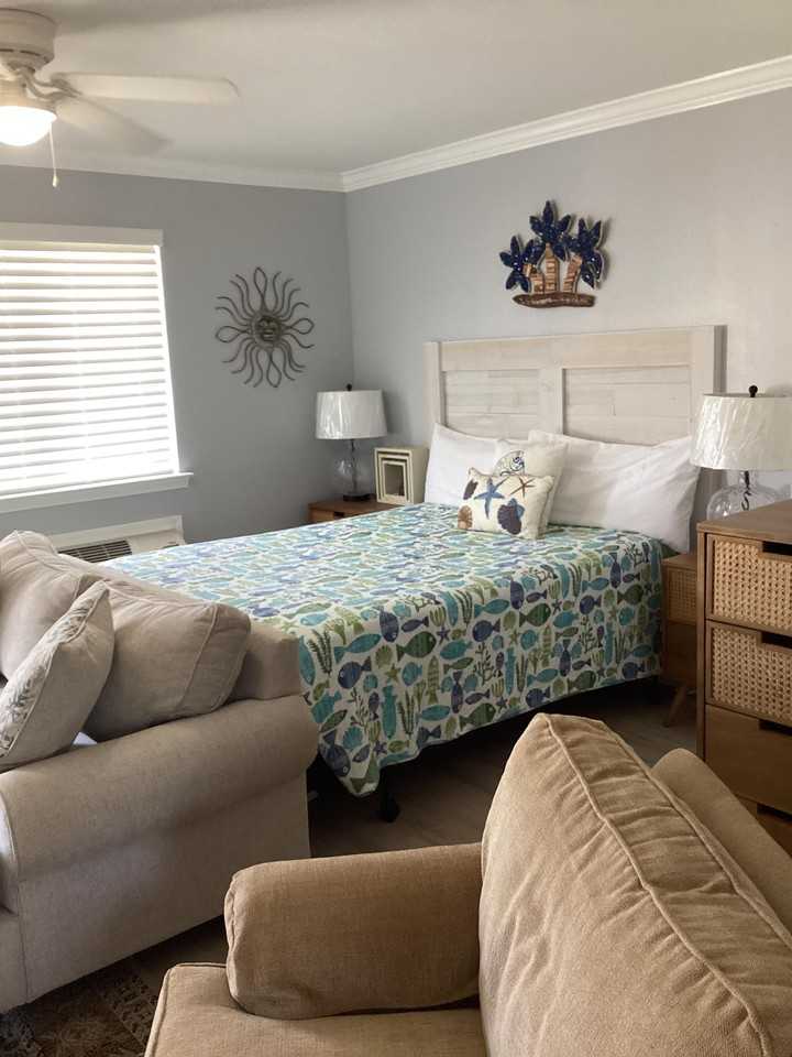 1664 Beach Blvd #35 - Photo 7 of 13