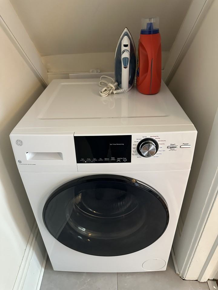 315 N Pinckney St #2 - Photo 4 of 24