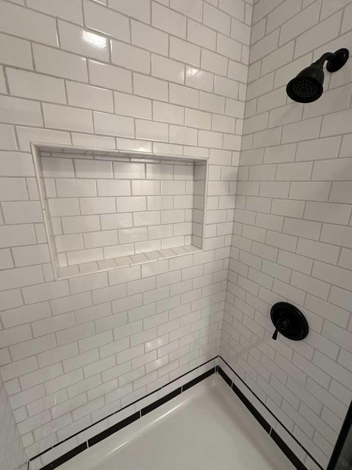 315 N Pinckney St #2 - Photo 2 of 24