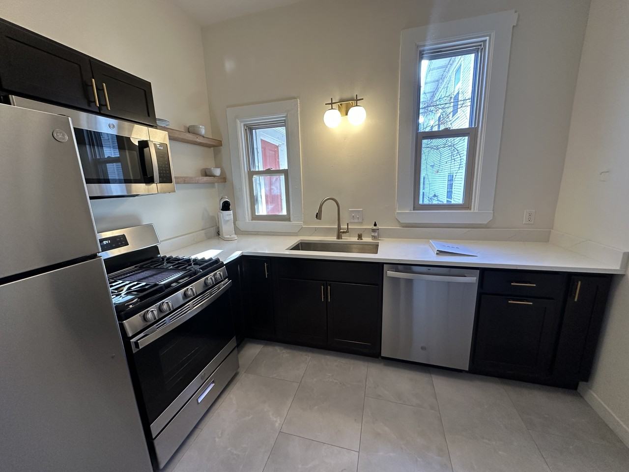 315 N Pinckney St #2 - Photo 2 of 24