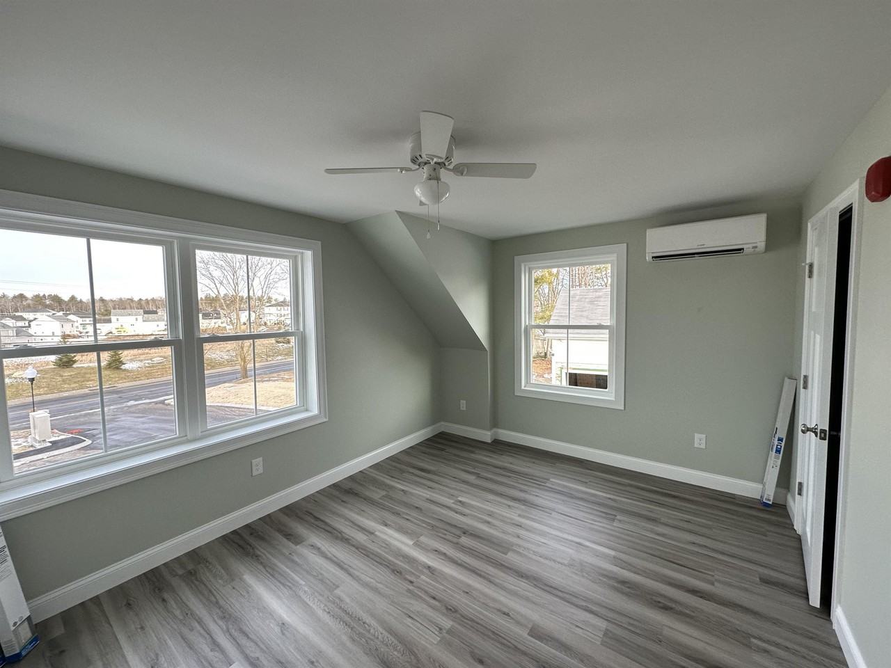 7 Twin Falls Dr #3 - Photo 4 of 14