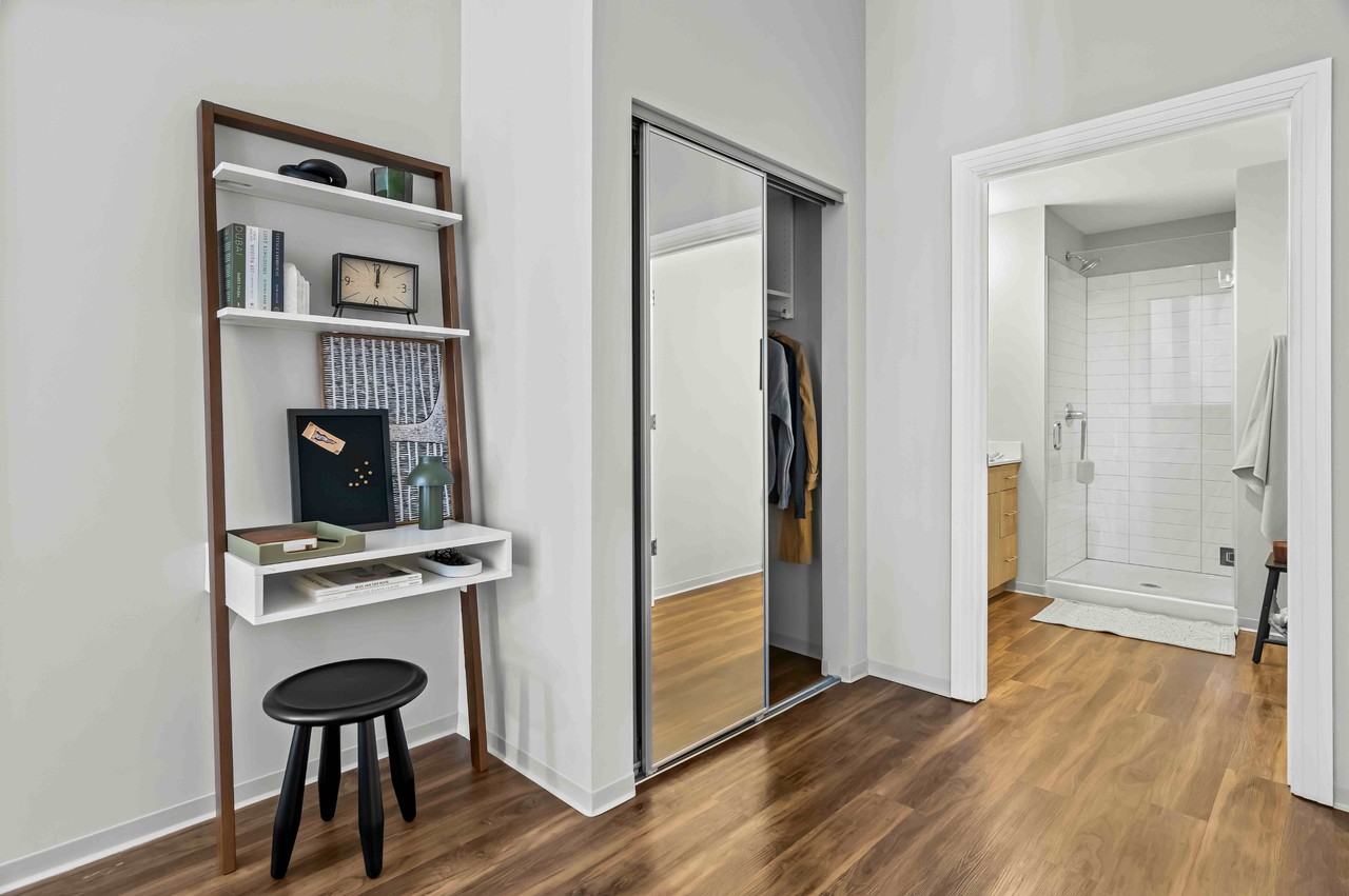 The Link Evanston - Photo 5 of 44