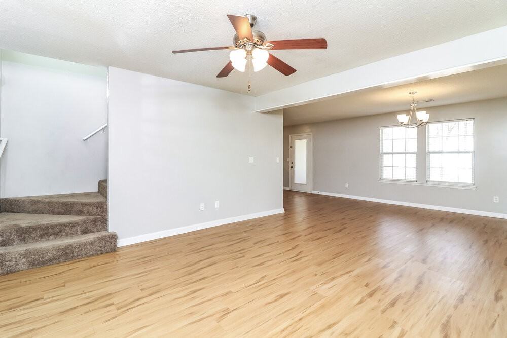 7928 Lake Stone Cir - Photo 6 of 17