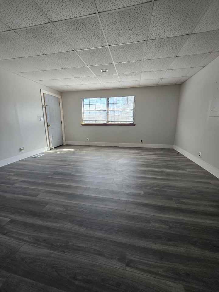 111 Owens Rd - Photo 6 of 14