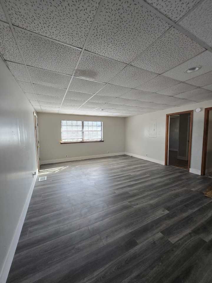 111 Owens Rd - Photo 7 of 14