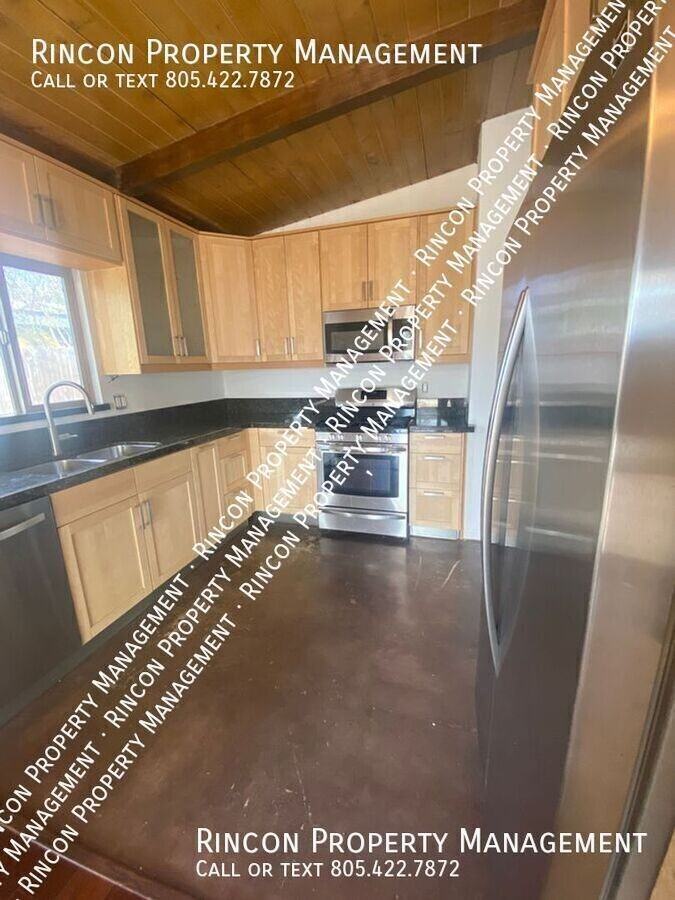 138 Olive St - Photo 2 of 18