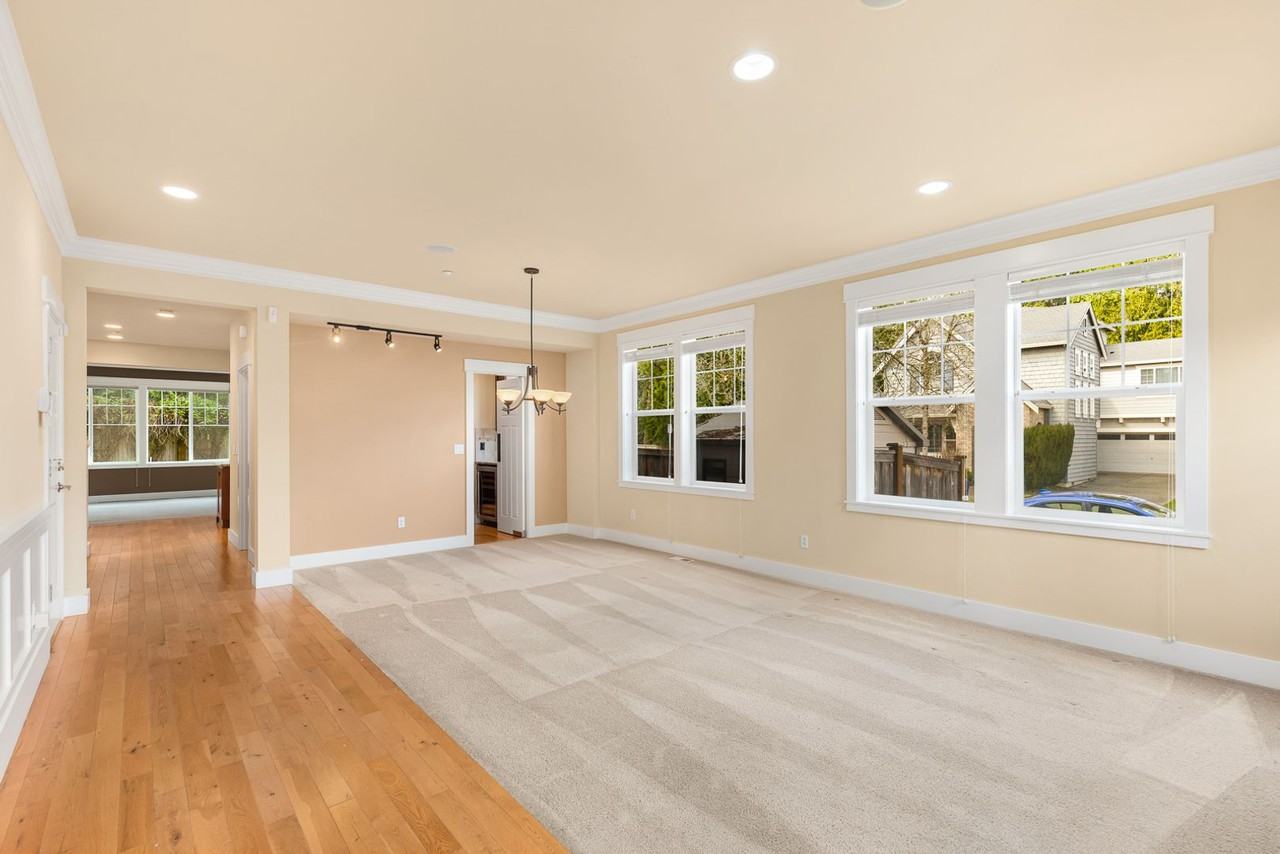 7263 147th Ct Ne - Photo 3 of 19